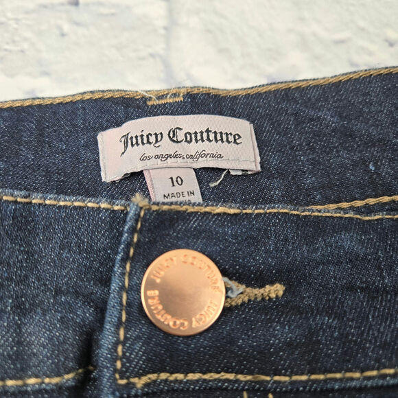 Juicy Couture Flaunt It Bottom Enhancing Dark Wash Denim Cuffed Bermudas size 10 - Picture 3 of 13